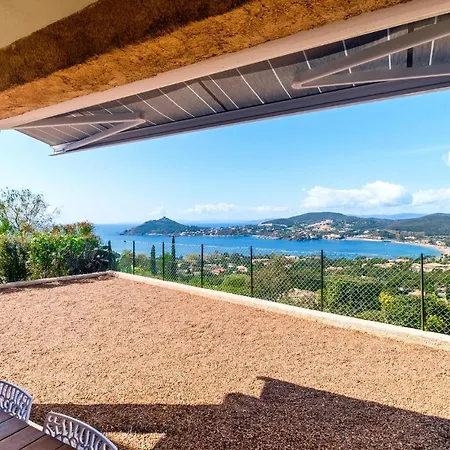 Holiday home Domaine De La Bastide D'a Saint-Raphael (Var)